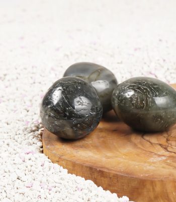 Labradorite Crystal