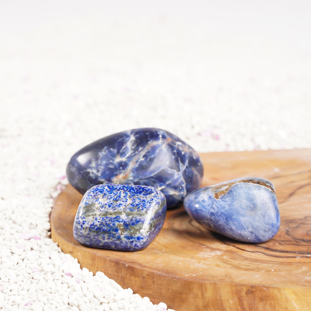 sodalit2.jpg Sodalite Crystal